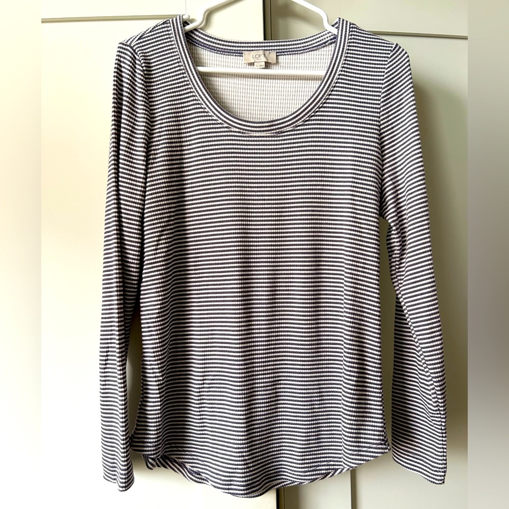 Soft Cotton Scoop Neck Long-Sleeve Top, Size M by LOFT Outlet